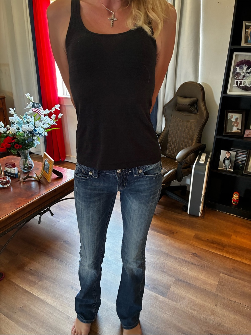 Miss Me Dark Blue boot cut Jeans with Embroidered Back Pockets 28L - Picture 3 of 11